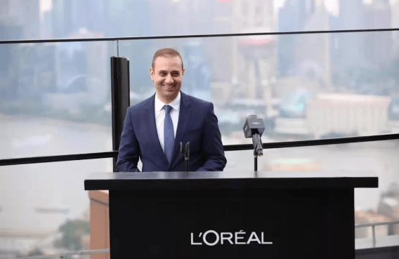 L'Oréal's China Playbook: The Power Behind KOLs Like Li Jiaqi